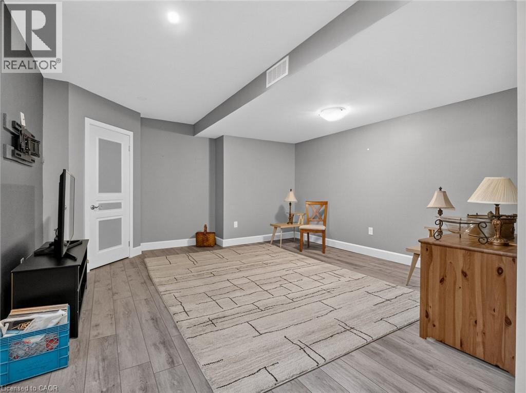 285 South Pelham Road, Welland, Ontario  L3C 0E6 - Photo 28 - 40842576