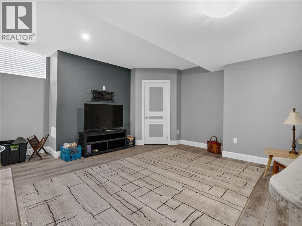 285 South Pelham Road, Welland, Ontario  L3C 0E6 - Photo 29 - 40842576
