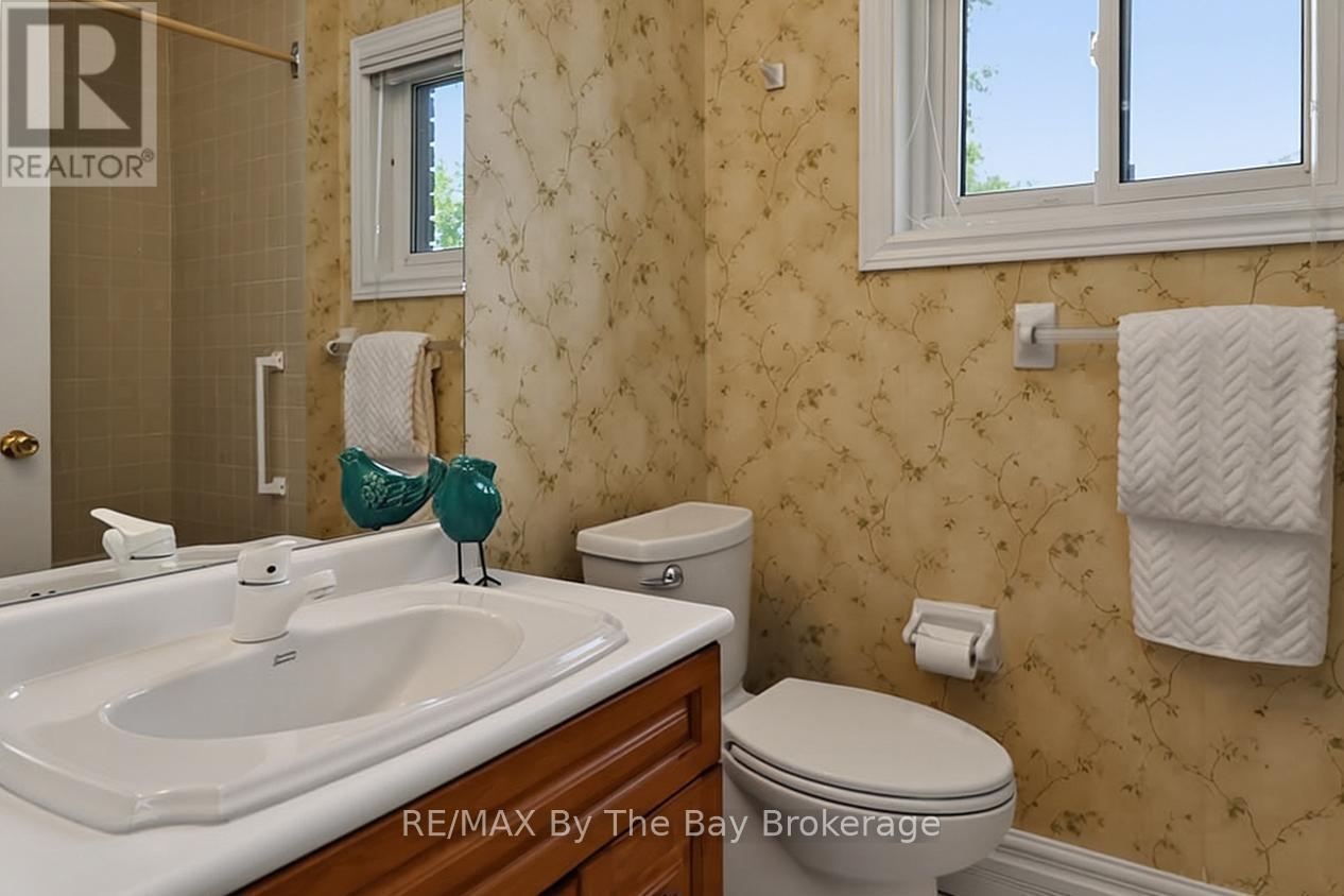 54 Fairway Crescent, Wasaga Beach, Ontario  L9Z 1B8 - Photo 24 - S13486598