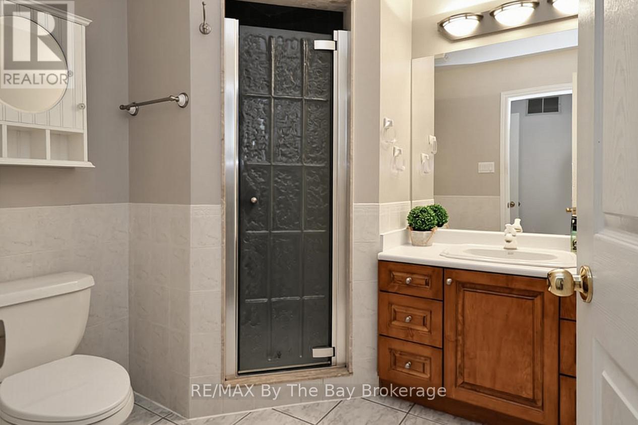 54 Fairway Crescent, Wasaga Beach, Ontario  L9Z 1B8 - Photo 27 - S13486598