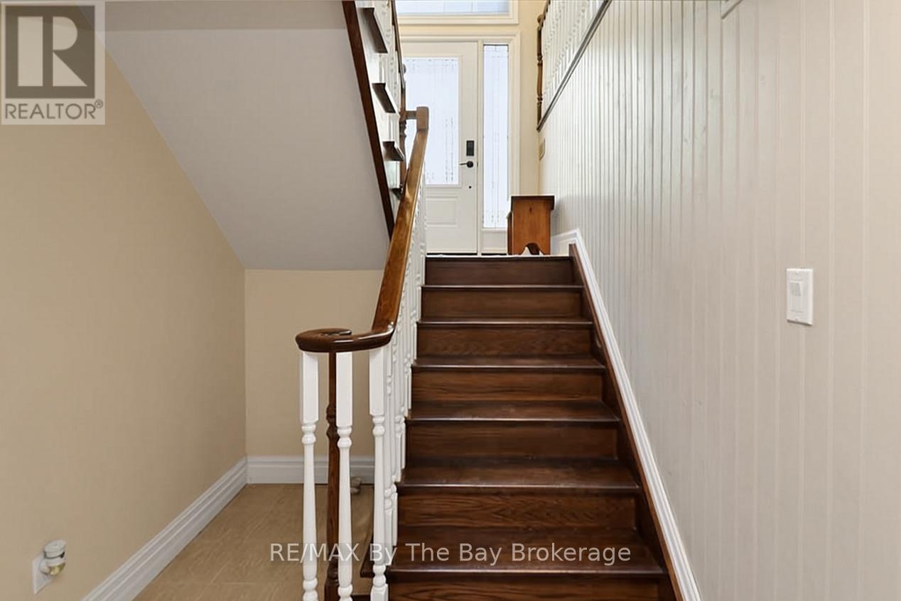 54 Fairway Crescent, Wasaga Beach, Ontario  L9Z 1B8 - Photo 29 - S13486598