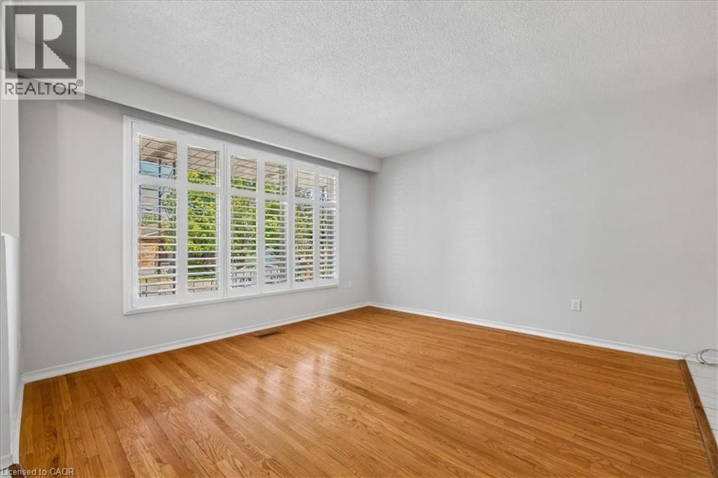 233 East 8th Street, Hamilton, Ontario  L9A 3L7 - Photo 10 - 40842541