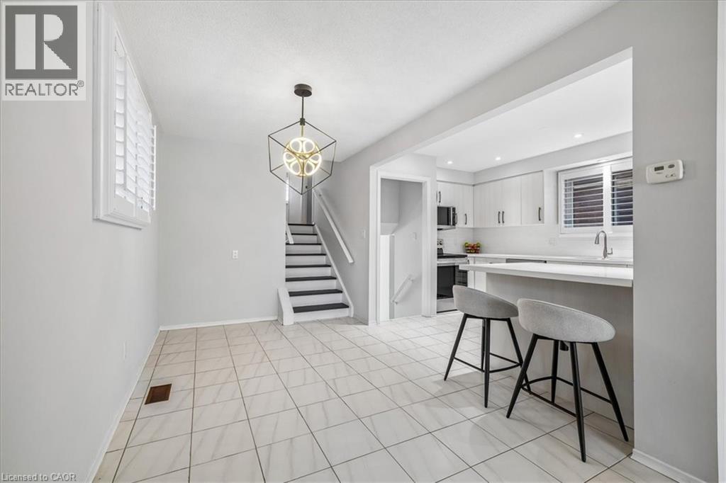 233 East 8th Street, Hamilton, Ontario  L9A 3L7 - Photo 13 - 40842541