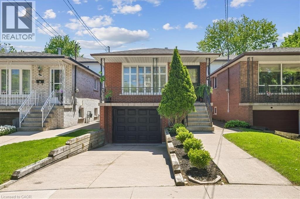 233 East 8th Street, Hamilton, Ontario  L9A 3L7 - Photo 2 - 40842541