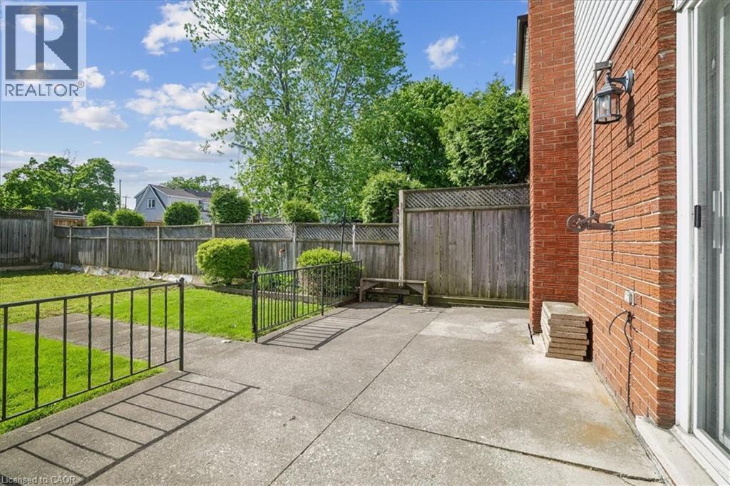 233 East 8th Street, Hamilton, Ontario  L9A 3L7 - Photo 47 - 40842541