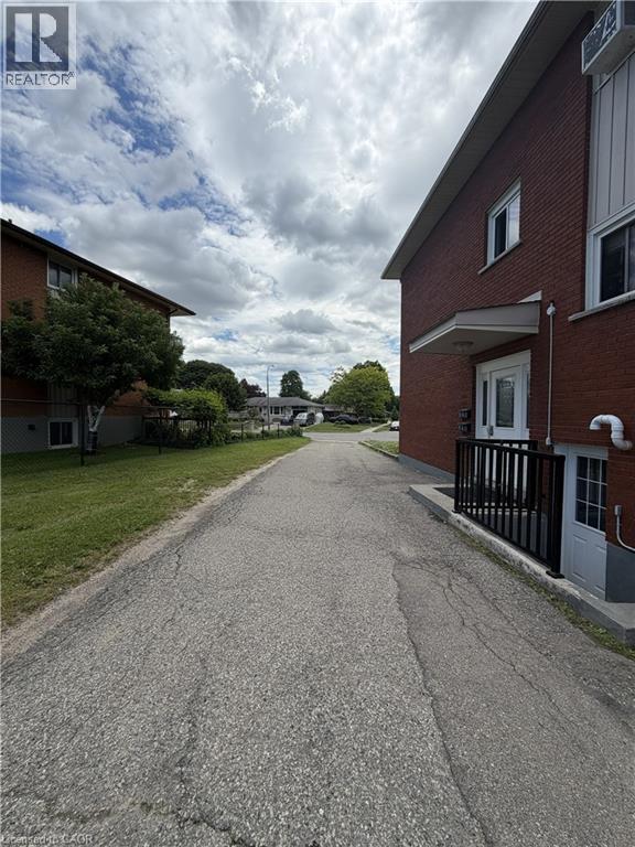 26 Carnaby Crescent, Kitchener, Ontario  N2A 1M7 - Photo 17 - 40841840