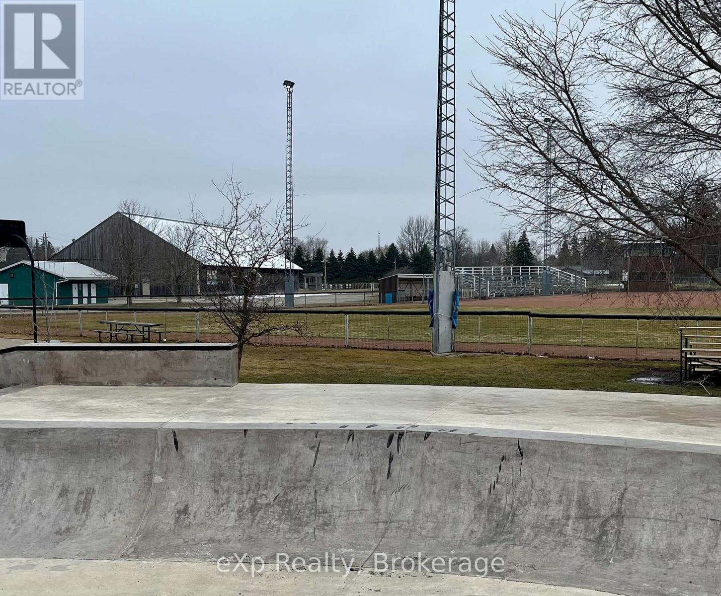 8 West Street, Perth East, Ontario  N0K 1M0 - Photo 41 - X13487002