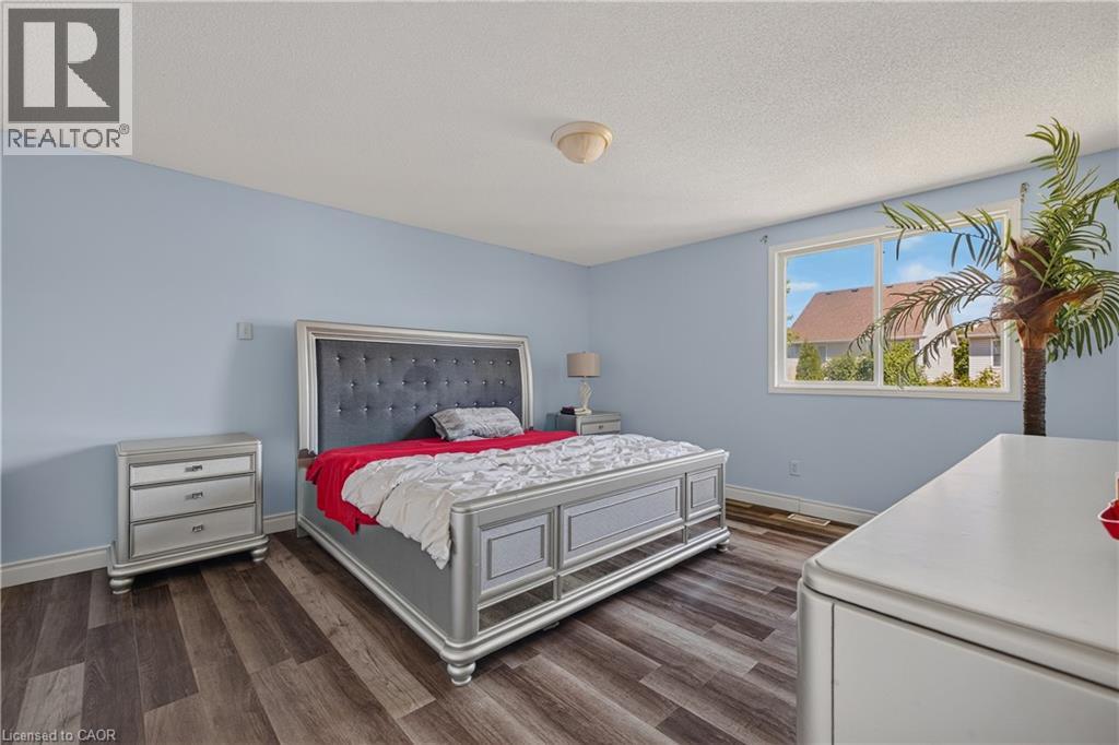 196 Max Becker Drive, Kitchener, Ontario  N2E 4G2 - Photo 16 - 40842320