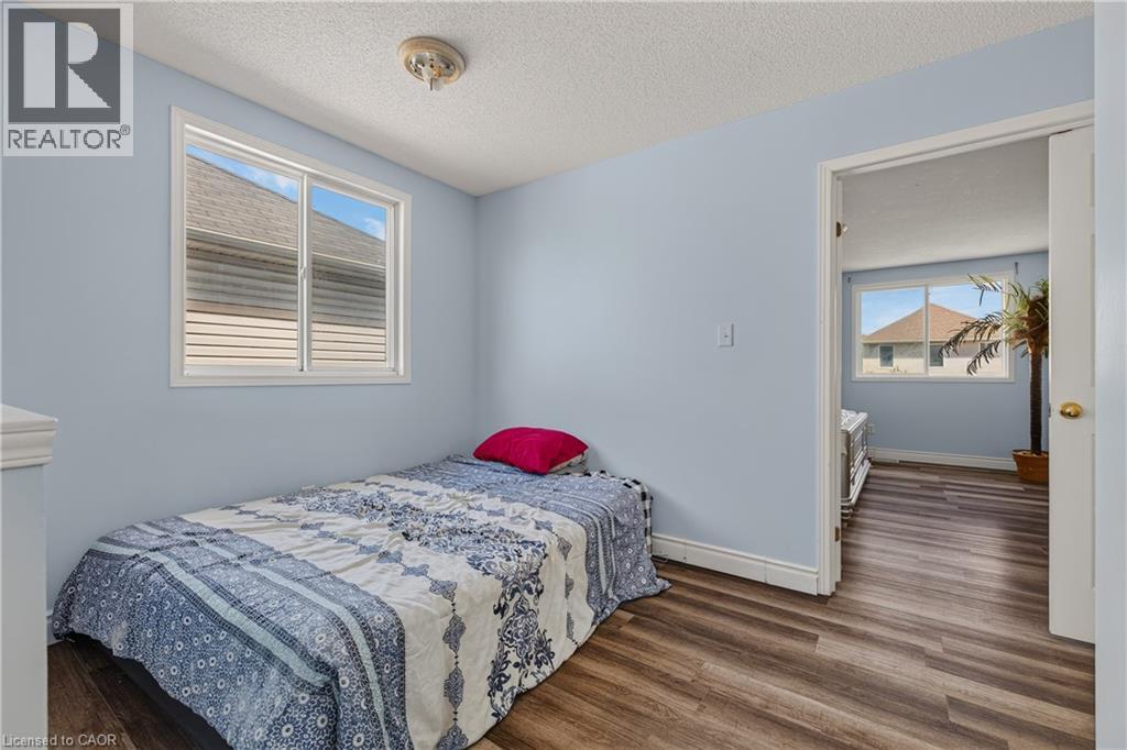 196 Max Becker Drive, Kitchener, Ontario  N2E 4G2 - Photo 20 - 40842320
