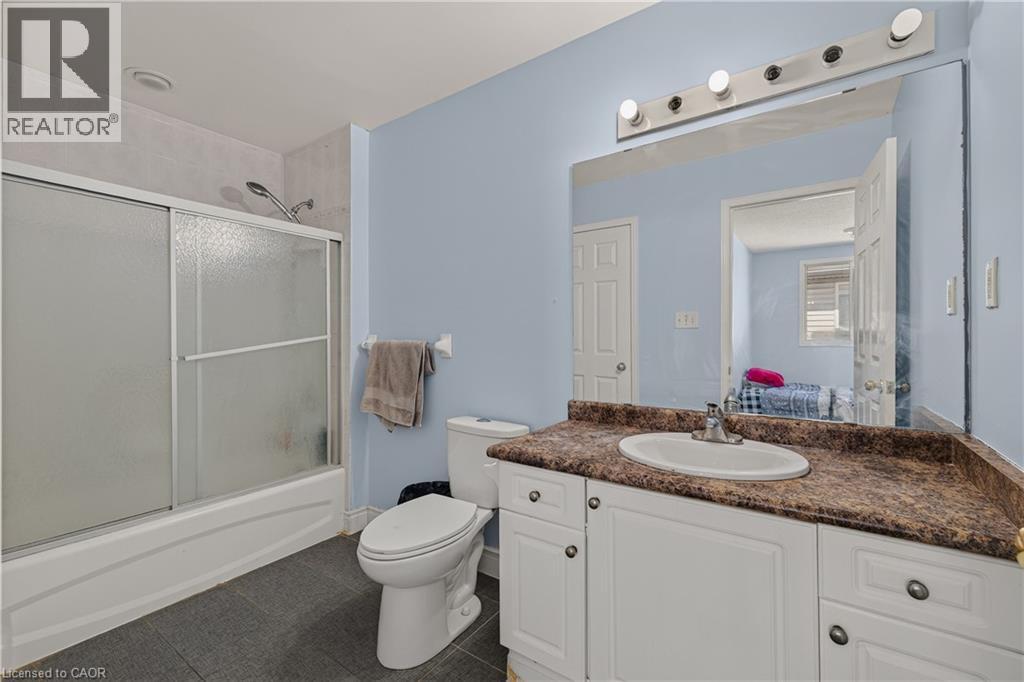 196 Max Becker Drive, Kitchener, Ontario  N2E 4G2 - Photo 21 - 40842320
