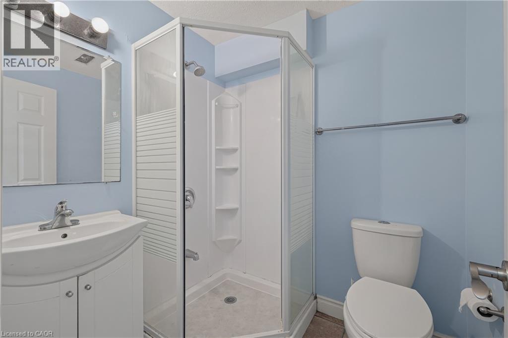 196 Max Becker Drive, Kitchener, Ontario  N2E 4G2 - Photo 27 - 40842320