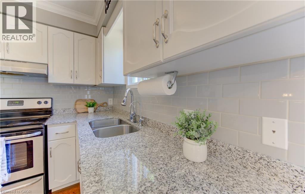 23 Trelawney Street, Kitchener, Ontario  N2N 3A8 - Photo 23 - 40840372