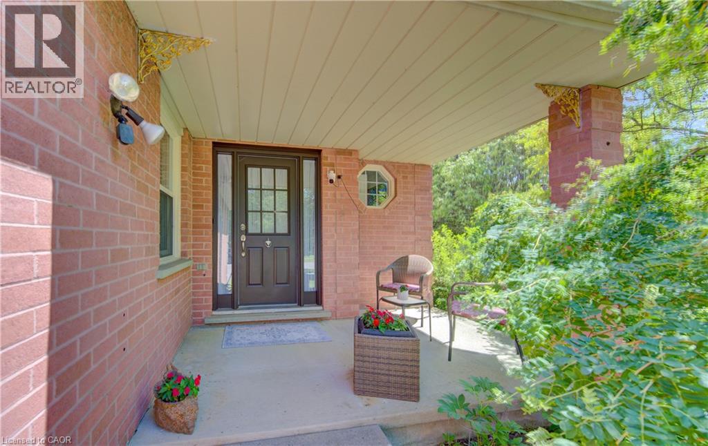 23 Trelawney Street, Kitchener, Ontario  N2N 3A8 - Photo 4 - 40840372