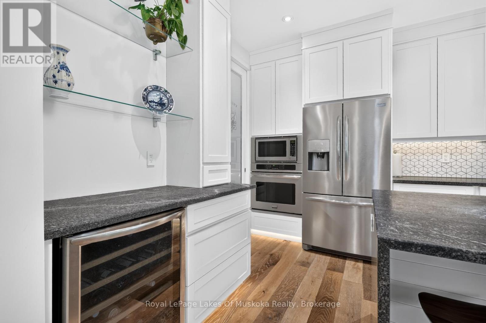 1129 North Portage Road, Lake Of Bays, Ontario  P1H 2J6 - Photo 16 - X13487128