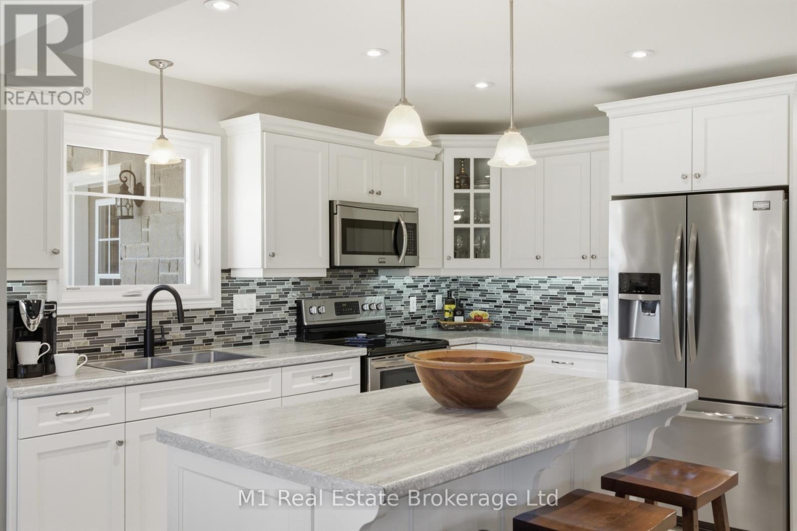 156 Highland Drive, West Grey, Ontario  N0C 1H0 - Photo 13 - X13487192