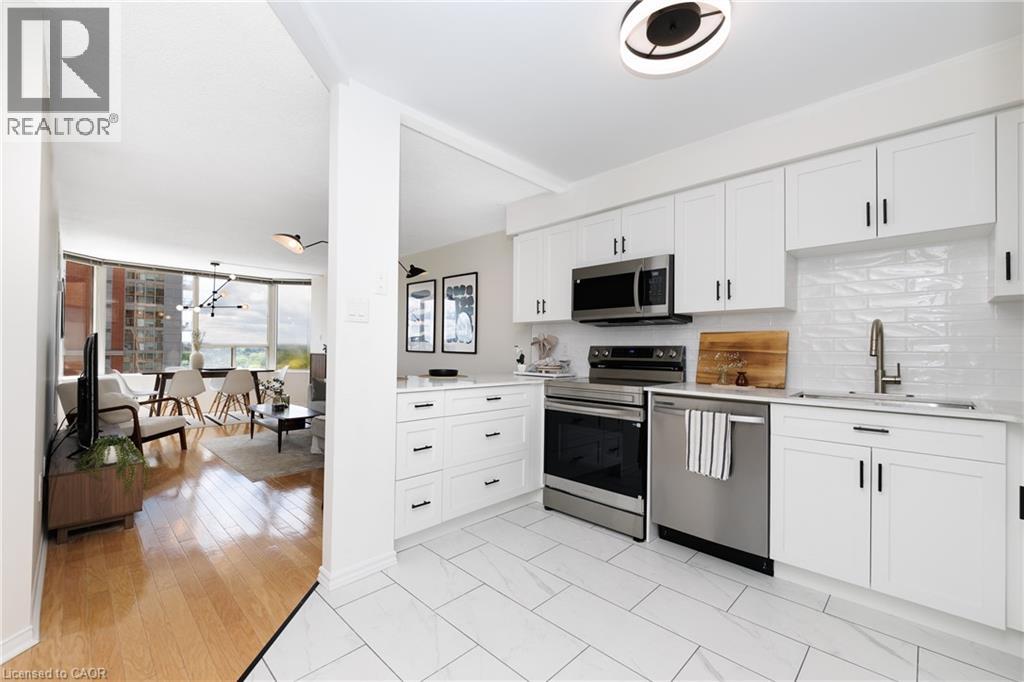 1270 Maple Crossing Boulevard Unit# 1004, Burlington, Ontario  L7S 2J3 - Photo 2 - 40842732