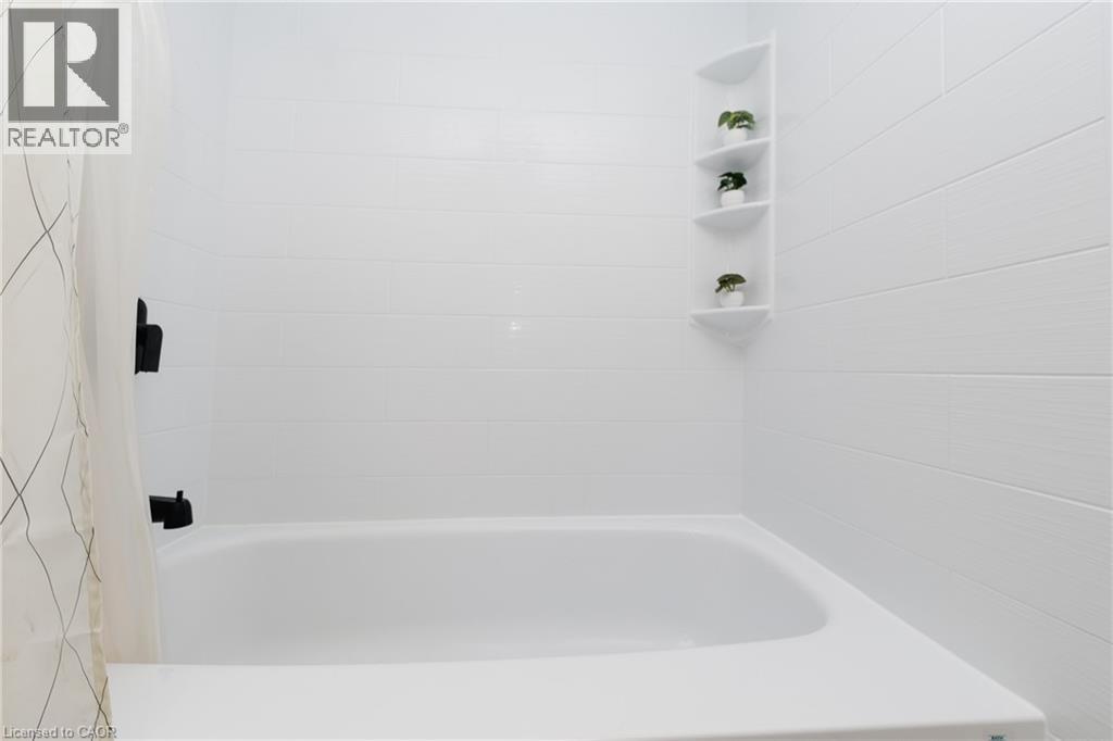 1270 Maple Crossing Boulevard Unit# 1004, Burlington, Ontario  L7S 2J3 - Photo 24 - 40842732