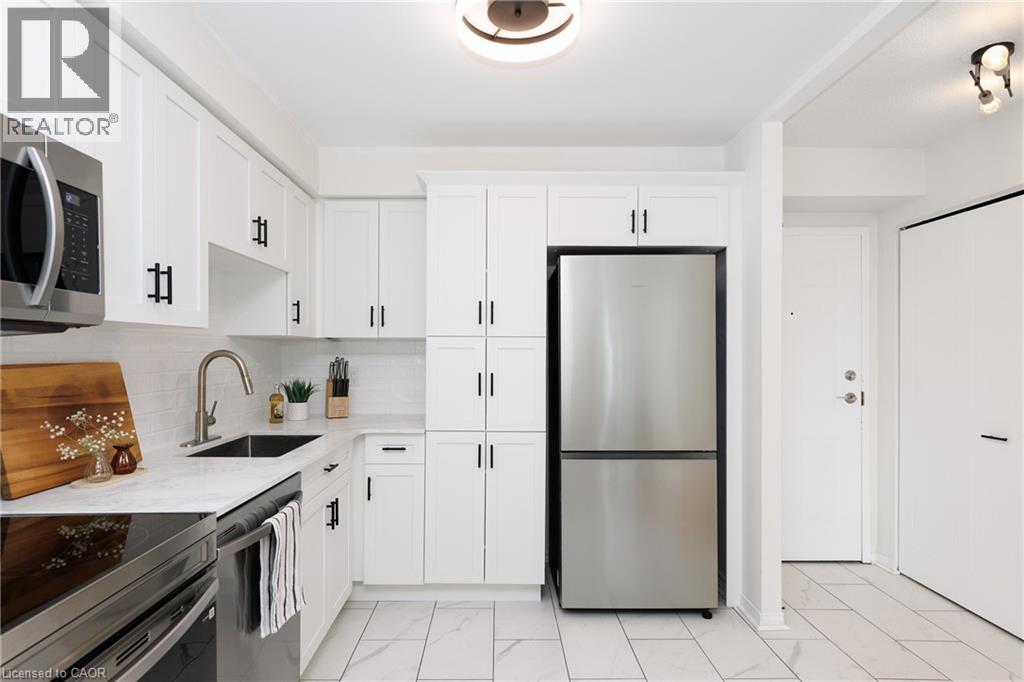 1270 Maple Crossing Boulevard Unit# 1004, Burlington, Ontario  L7S 2J3 - Photo 8 - 40842732