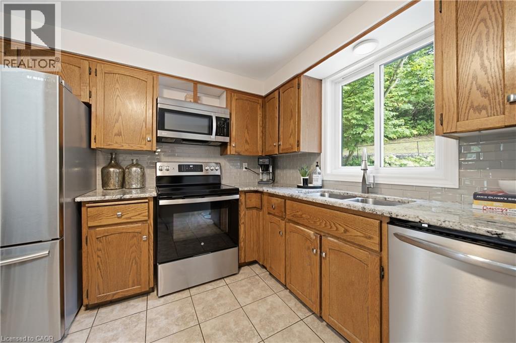 39 Wagoners Trail, Guelph, Ontario  N1G 3M9 - Photo 16 - 40842667