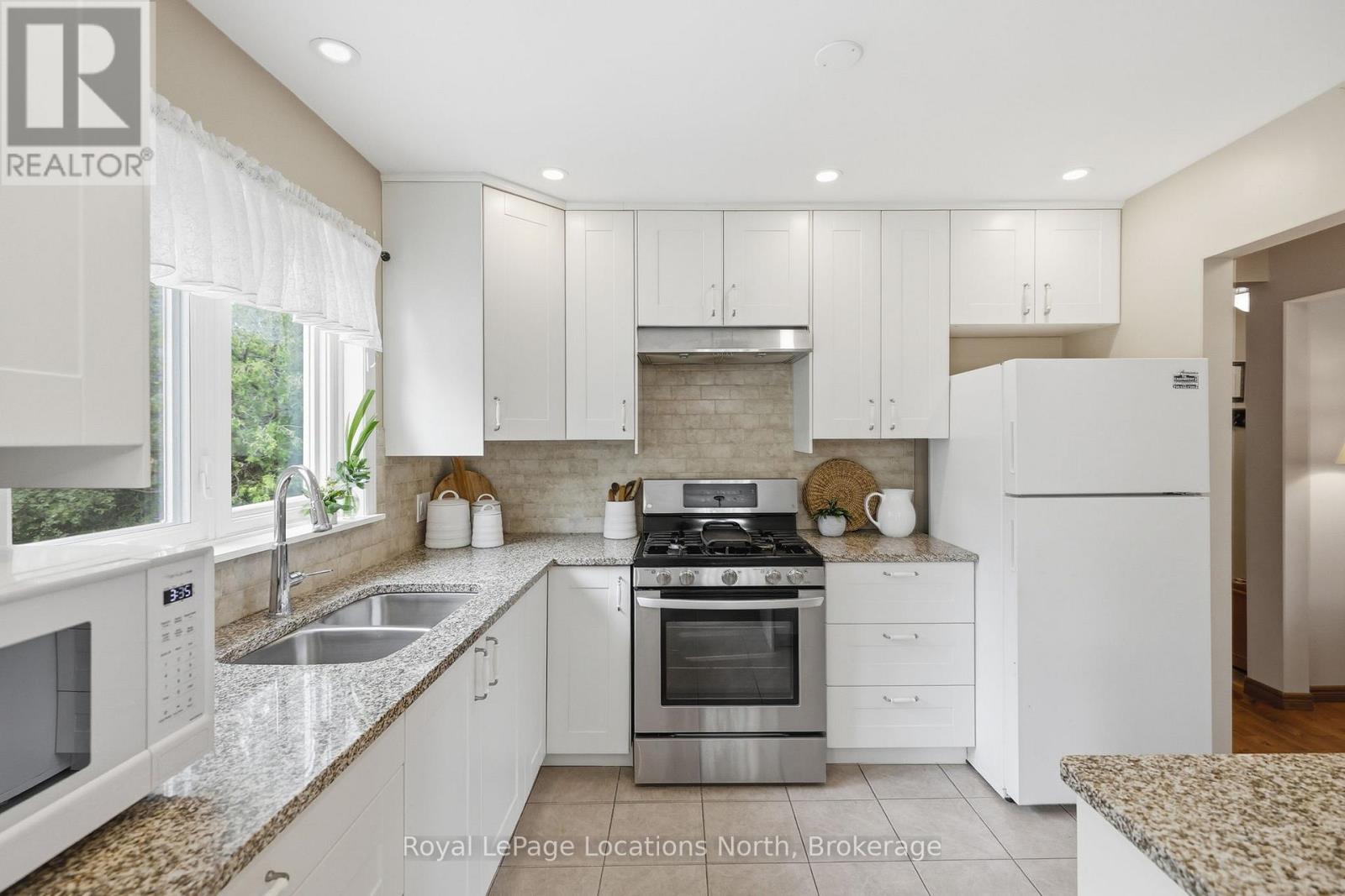 27 York Street, Collingwood, Ontario  L9Y 3Z1 - Photo 11 - S13487320