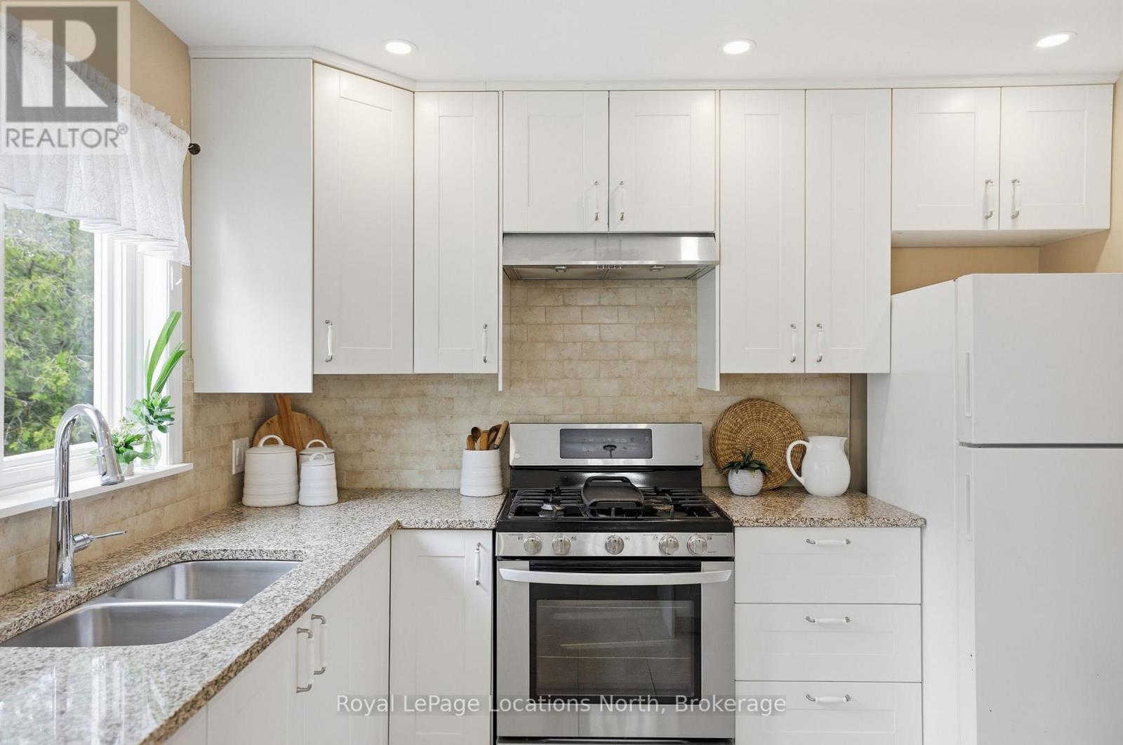 27 York Street, Collingwood, Ontario  L9Y 3Z1 - Photo 12 - S13487320