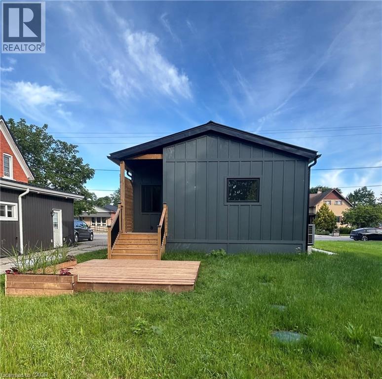 215 Winstanley Street, Monkton, Ontario  N0K 1P0 - Photo 3 - 40842771