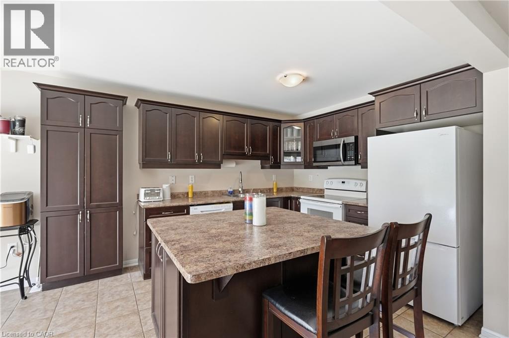 240 Emick Drive, Hamilton, Ontario  L9K 0E1 - Photo 11 - 40842761