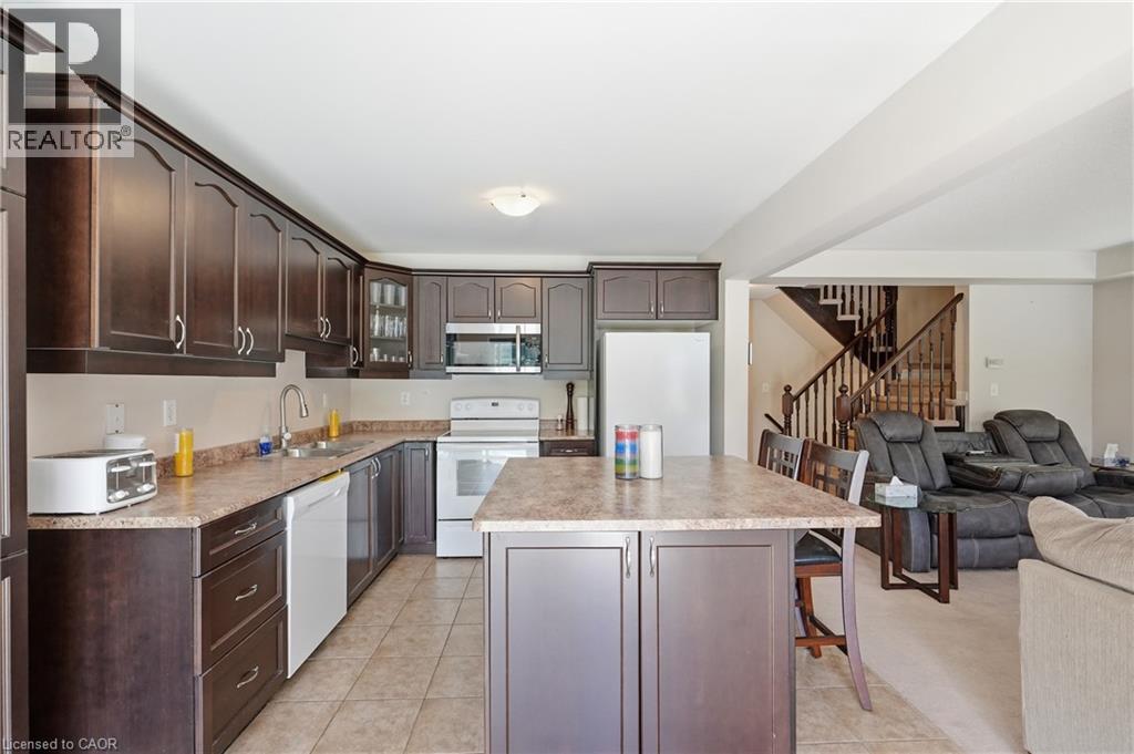 240 Emick Drive, Hamilton, Ontario  L9K 0E1 - Photo 12 - 40842761
