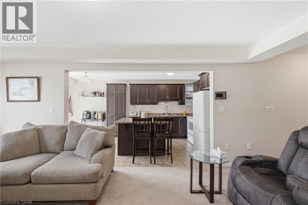 240 Emick Drive, Hamilton, Ontario  L9K 0E1 - Photo 9 - 40842761