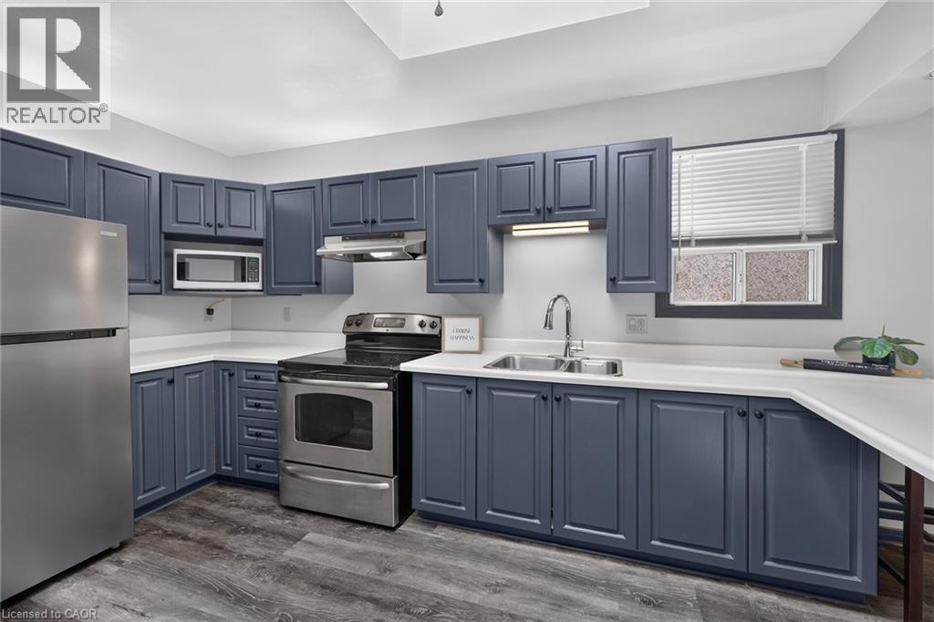 184 London Street N, Hamilton, Ontario  L8H 4C2 - Photo 11 - 40838718