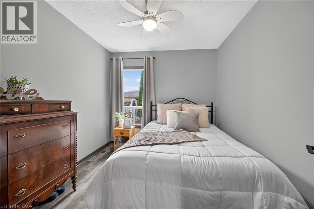 184 London Street N, Hamilton, Ontario  L8H 4C2 - Photo 16 - 40838718