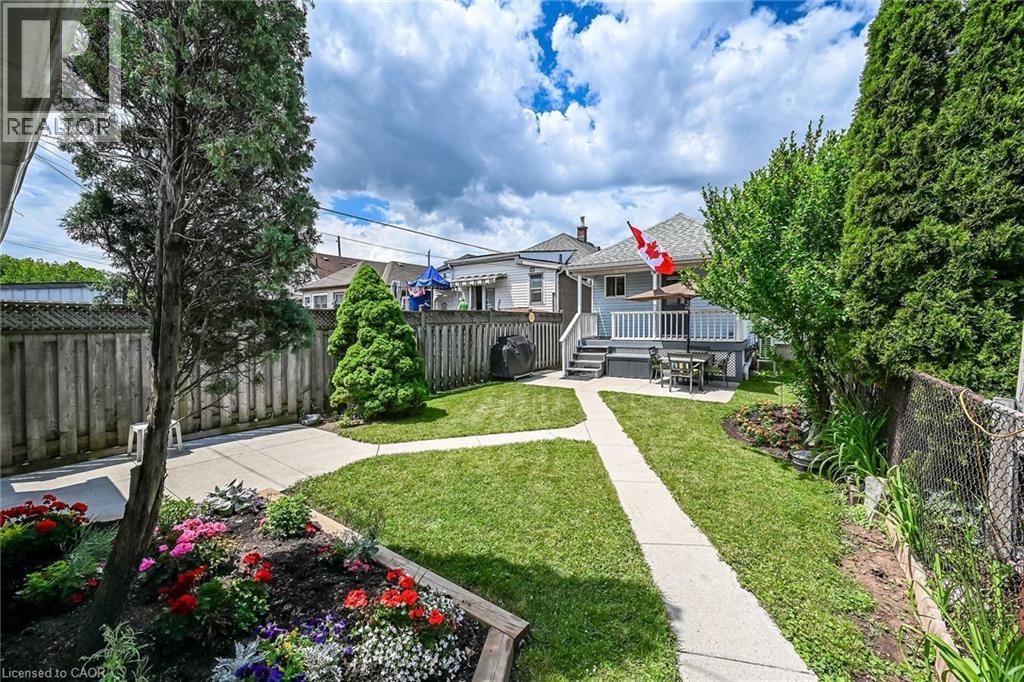 184 London Street N, Hamilton, Ontario  L8H 4C2 - Photo 3 - 40838718