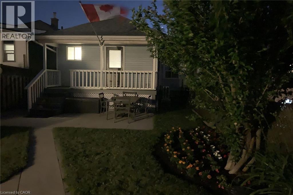 184 London Street N, Hamilton, Ontario  L8H 4C2 - Photo 30 - 40838718