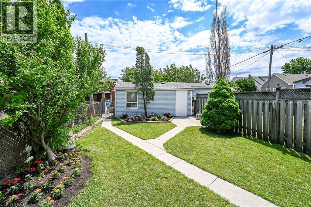 184 London Street N, Hamilton, Ontario  L8H 4C2 - Photo 34 - 40838718