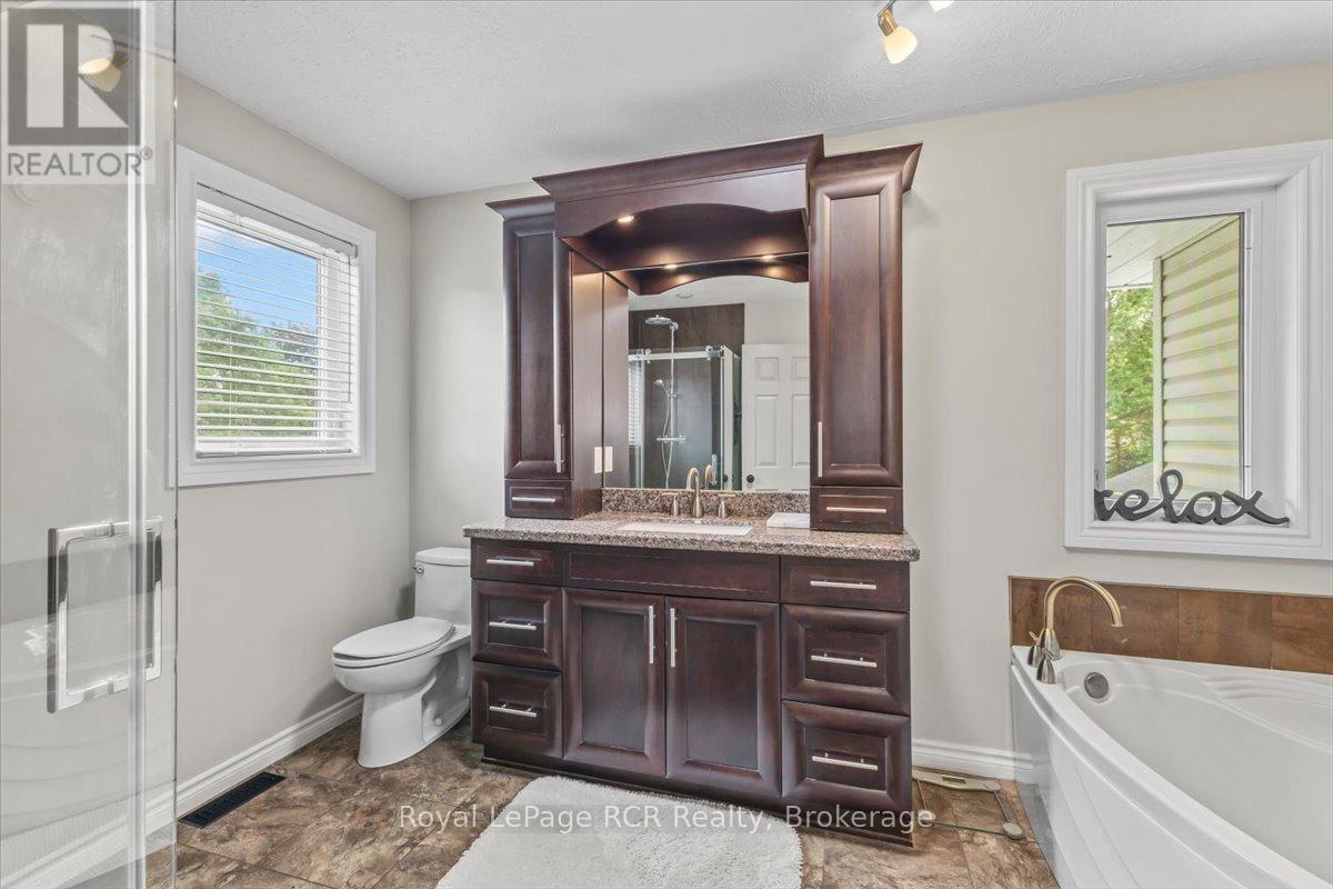 235 4th Street Crescent, Hanover, Ontario  N4N 3S2 - Photo 21 - X13487680