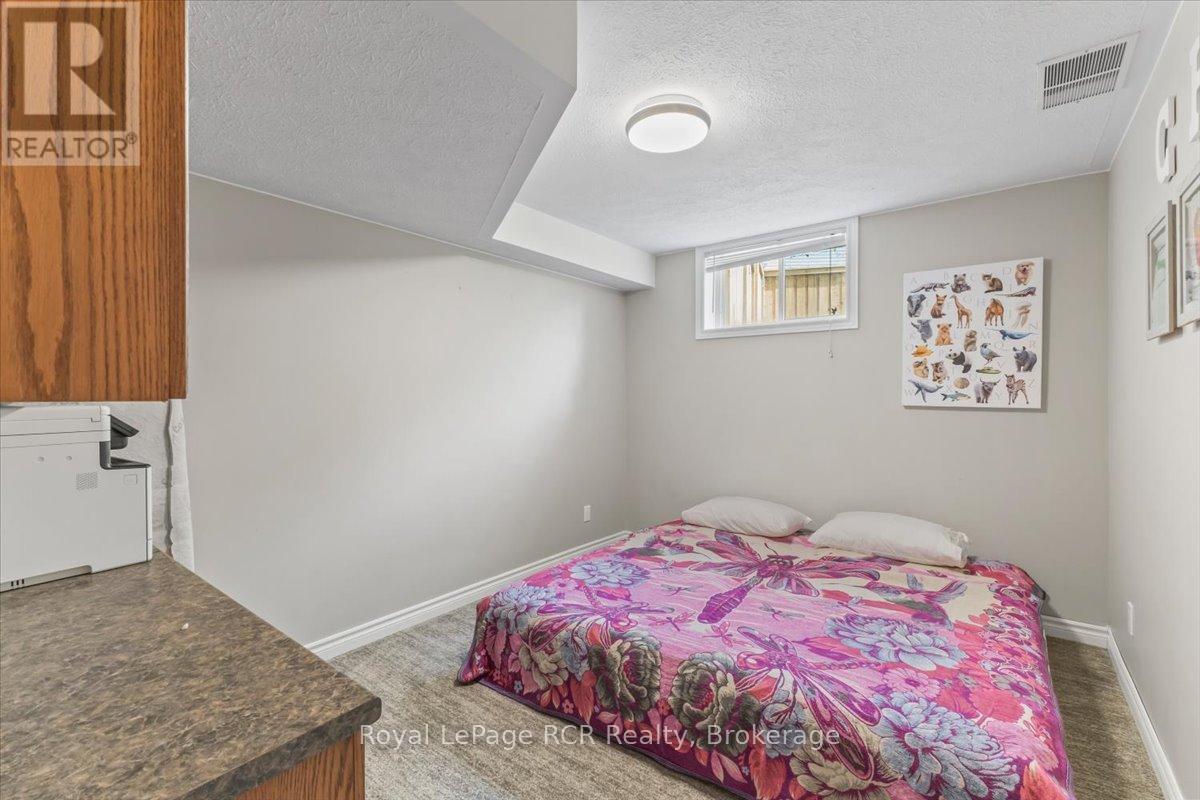 235 4th Street Crescent, Hanover, Ontario  N4N 3S2 - Photo 28 - X13487680