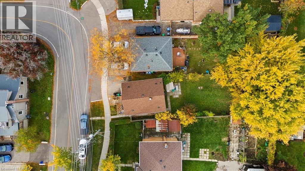 1097 Enola Avenue, Mississauga, Ontario  L5G 4B1 - Photo 15 - 40840104