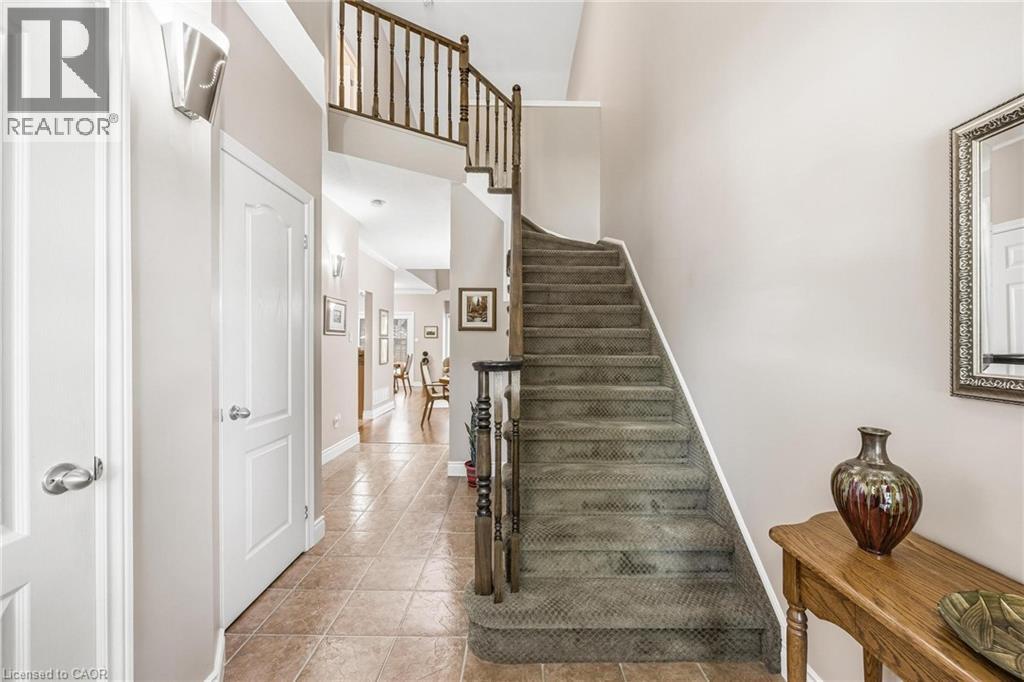 1375 Stephenson Drive Unit# 43, Burlington, Ontario  L7S 2M4 - Photo 4 - 40842854