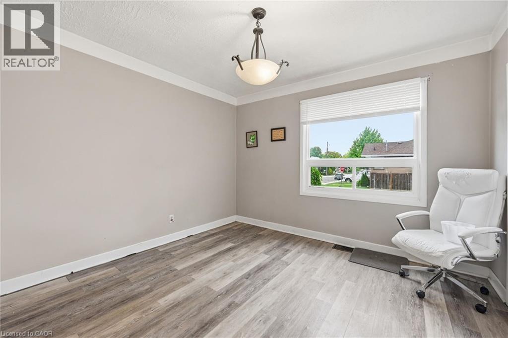 275 West 2nd Street, Hamilton, Ontario  L9C 3G8 - Photo 12 - 40842560