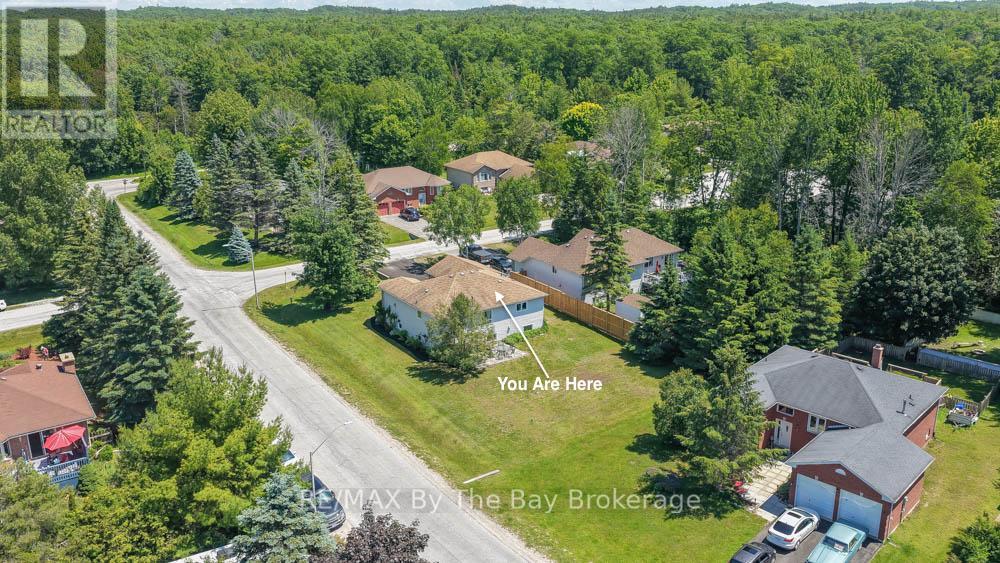 2 Birchmount Circle, Wasaga Beach, Ontario  L9Z 1H8 - Photo 40 - S13487504