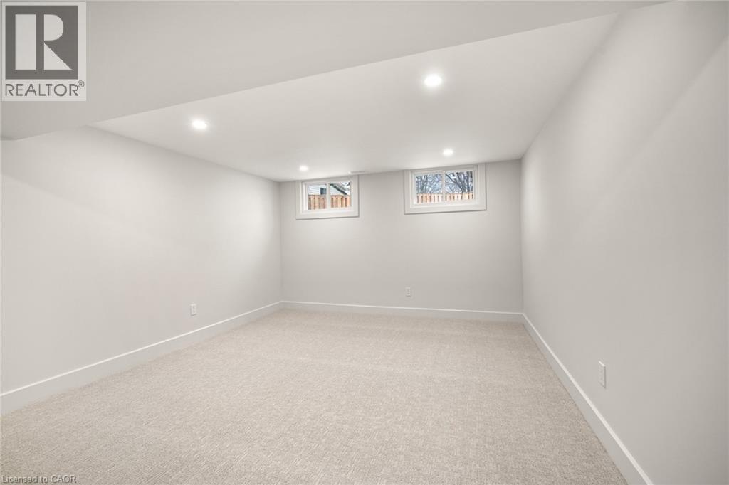 361 Coleridge Place, Waterloo, Ontario  N2L 2V7 - Photo 25 - 40842957