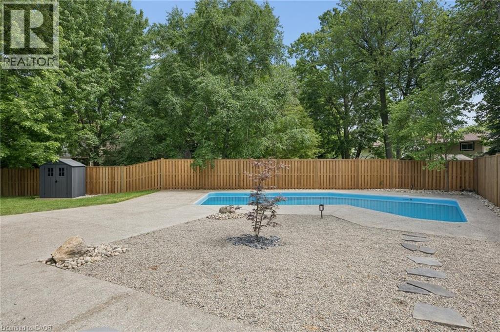 361 Coleridge Place, Waterloo, Ontario  N2L 2V7 - Photo 29 - 40842957