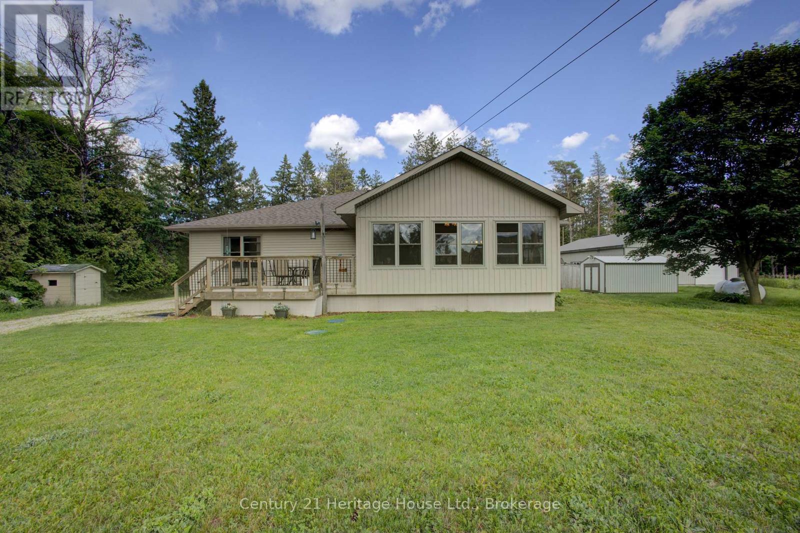314844 6 Highway, West Grey, Ontario  N0G 1R0 - Photo 10 - X13487490