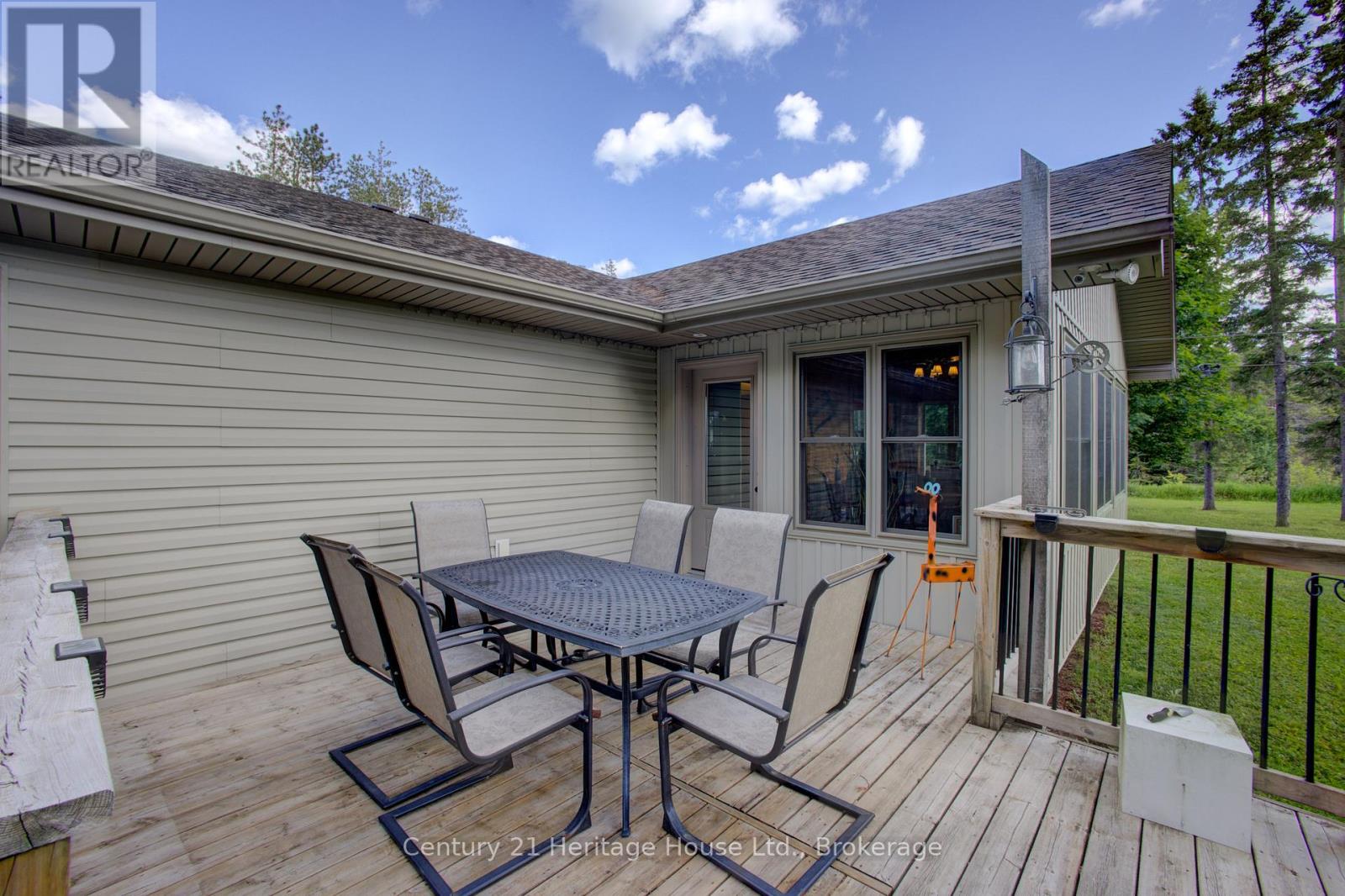 314844 6 Highway, West Grey, Ontario  N0G 1R0 - Photo 13 - X13487490