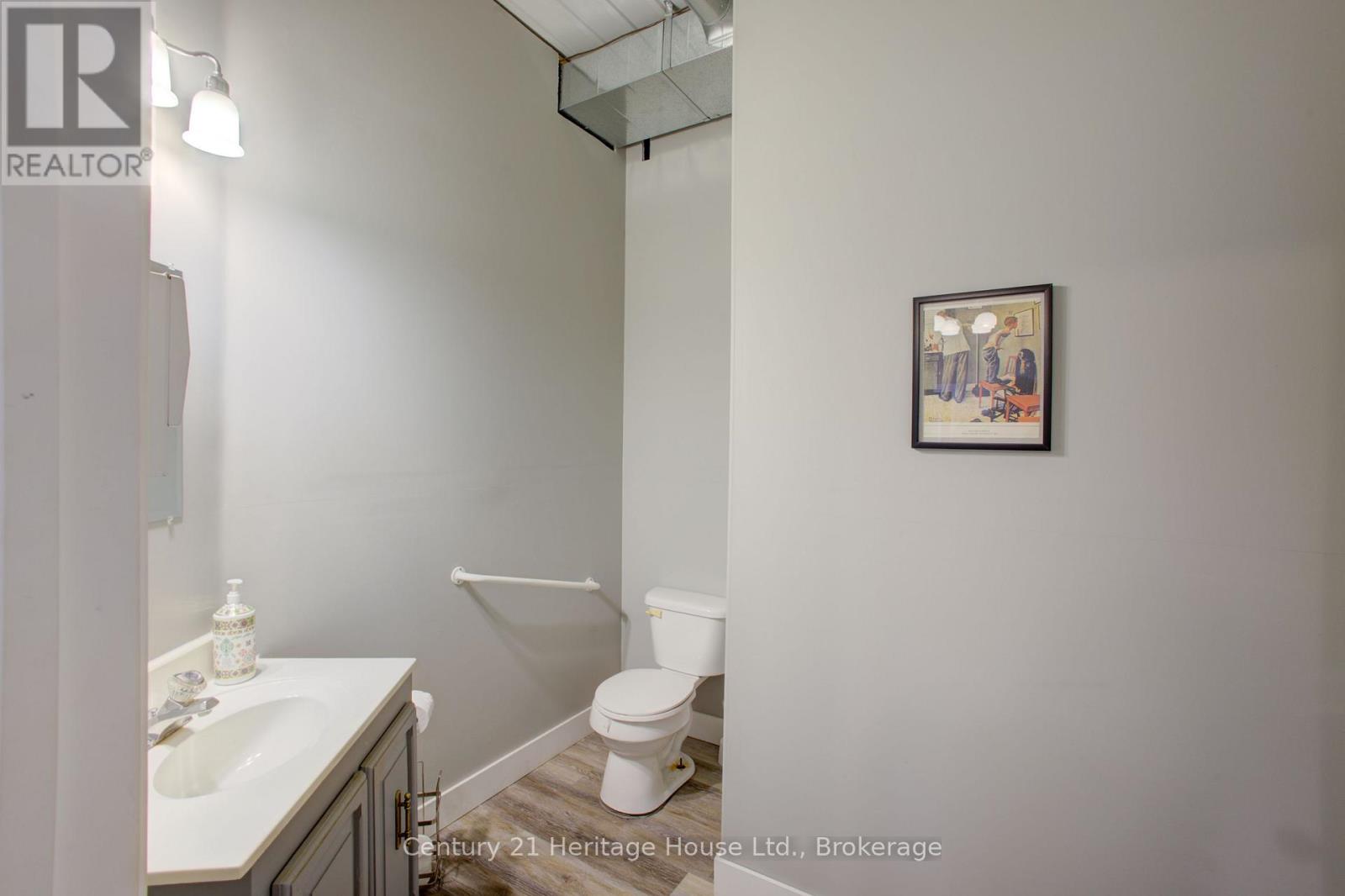 314844 6 Highway, West Grey, Ontario  N0G 1R0 - Photo 39 - X13487490