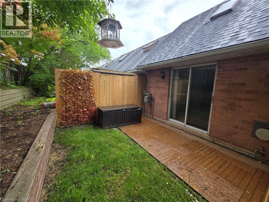 41 Valleyview Road Unit# 11, Kitchener, Ontario  N2E 3H9 - Photo 4 - 40842922