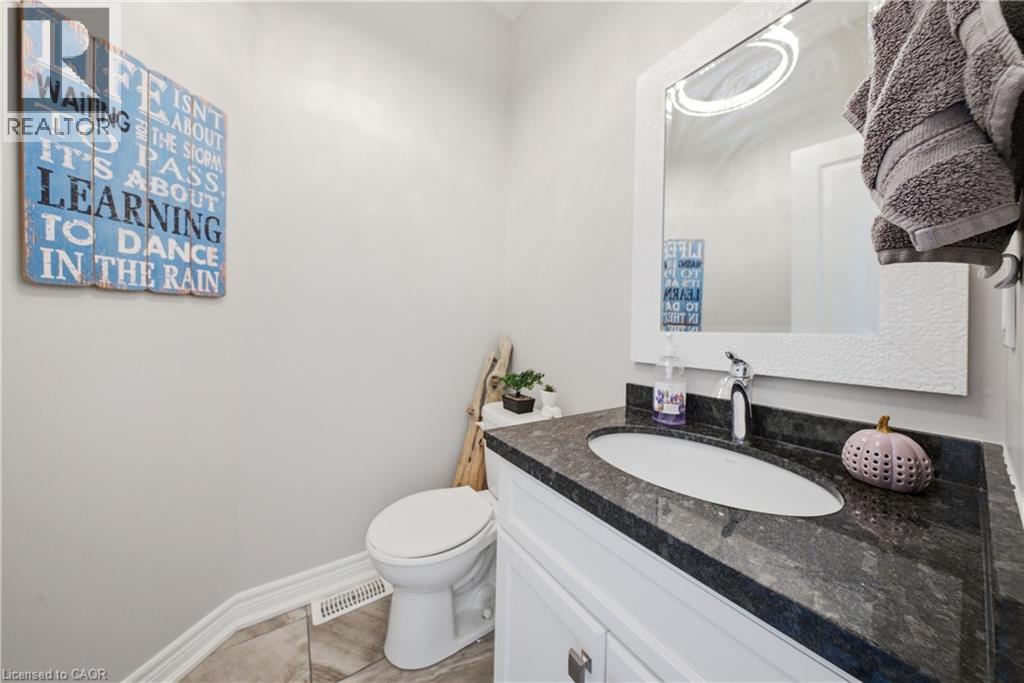 104 Sonoma Valley Crescent, Hamilton, Ontario  L9B 0J3 - Photo 15 - 40842886