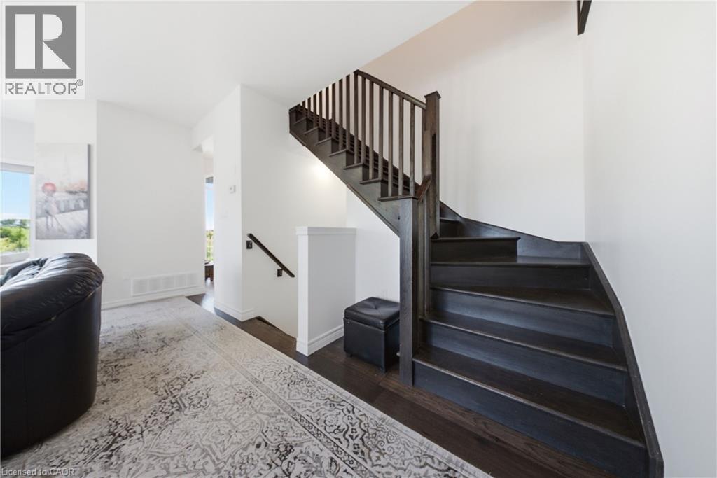 104 Sonoma Valley Crescent, Hamilton, Ontario  L9B 0J3 - Photo 17 - 40842886
