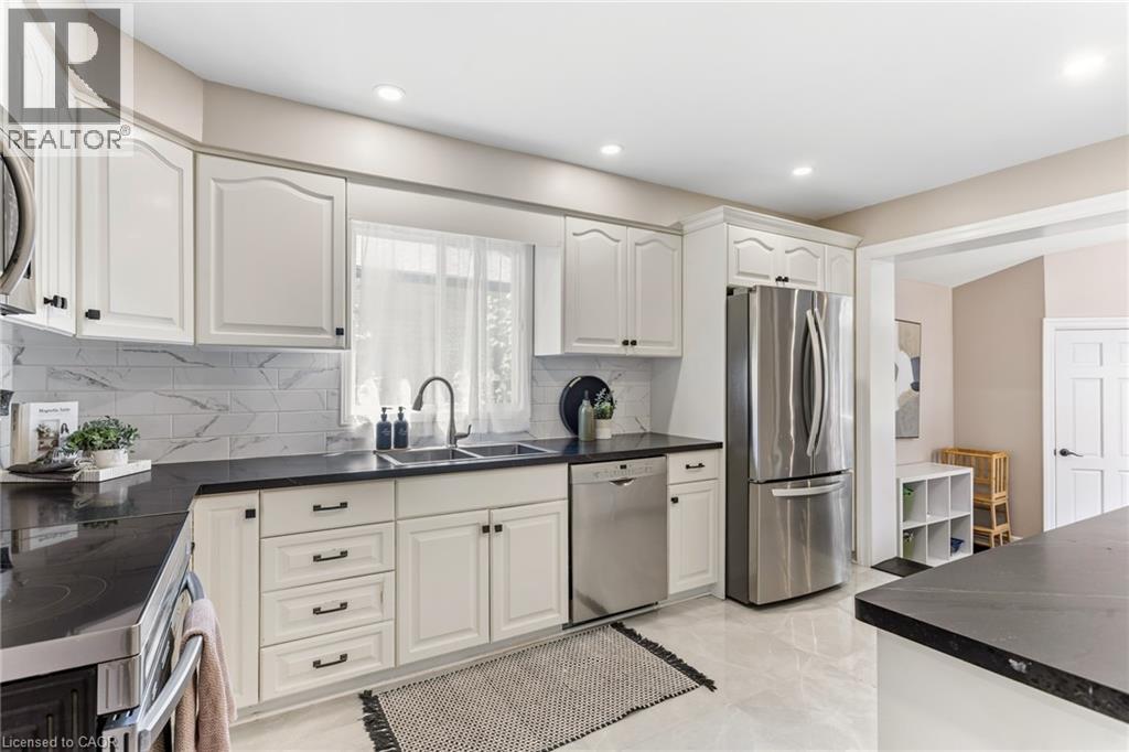 4512 Cedarbrook Lane, Beamsville, Ontario  L3J 0B2 - Photo 10 - 40842806