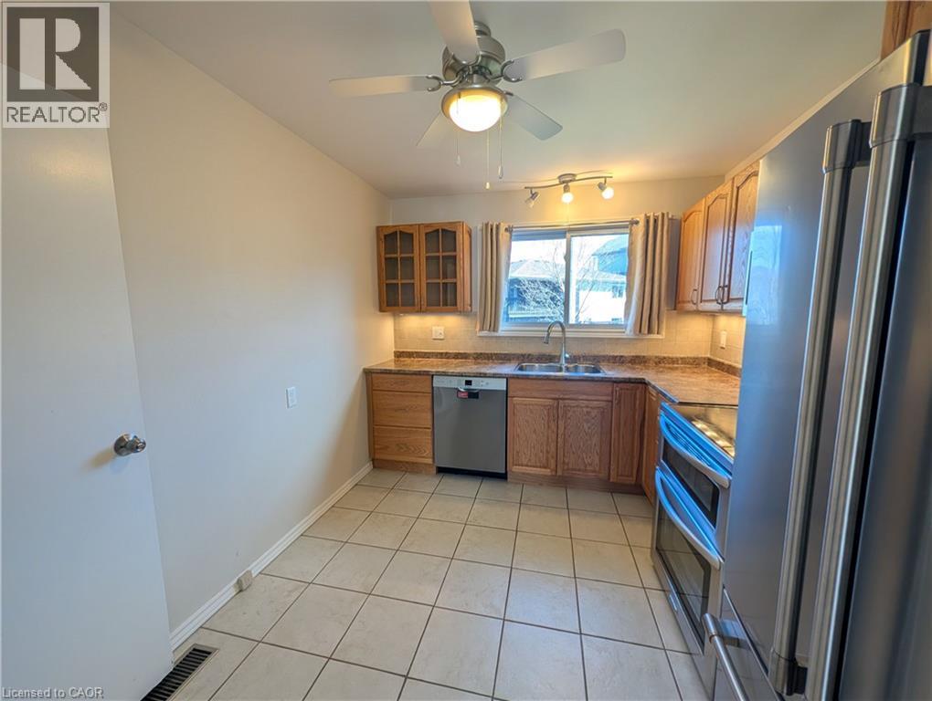 27 Addington Street Unit# 7, Loyalist Township, Ontario  K7L 1C6 - Photo 37 - 40837320